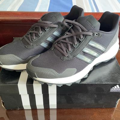 New in Box Men's Tennis Shoes
