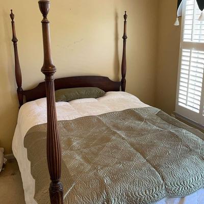 Full Size KINDEL Mahogany Four Poster Bed