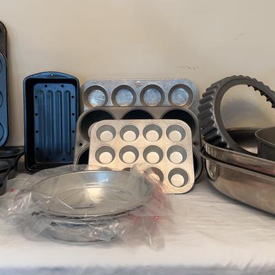 Assortment of Metal Baking Dishes & More