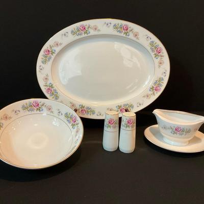 Sone China Spring Breeze Serving Pieces