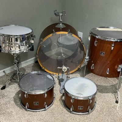 Rare TAMA Royal Star Five Piece Drum Set In Brazilian Grain