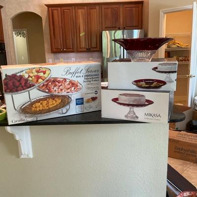 NIB Party Mikasa Dishes Plus Buffet Server