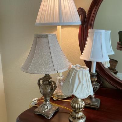 Gold Accent Lamps Lot Of 4