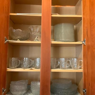 Grape Leaf Dining Set