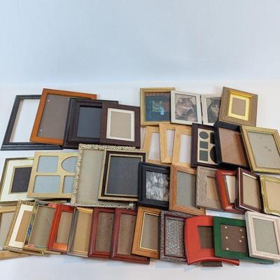 Lot #185 - Collection of Small & Medium Picture Frames