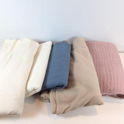 Lot #191 - Variety of Blankets