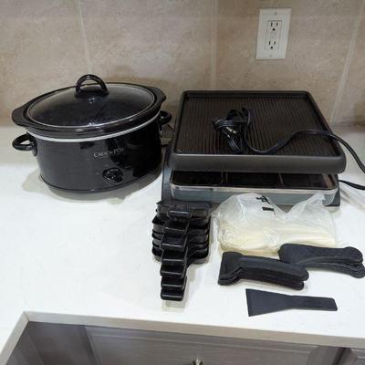 Lot #39 - Crock-Pot Slow Cooker and Hamilton Beach Raclette Grill