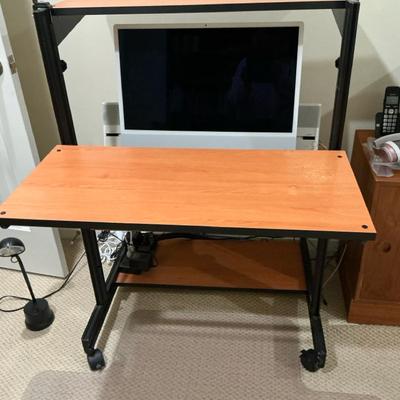 Adjustable Work Station