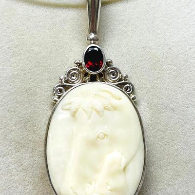 “Sajen” Mare and Foal Garnet Pendant