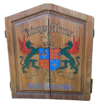 Lot 068  
Vintage 1977 Accudart Kings Arms Dartboard Game Cabinet