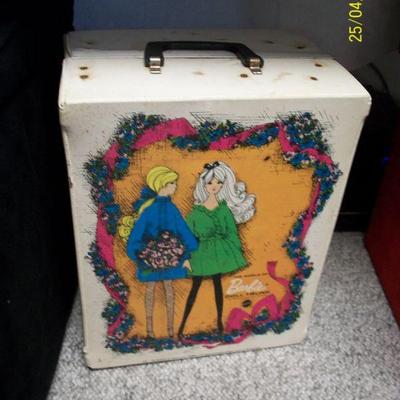 Barbie Locker