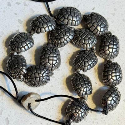 Vintage Silver Tone Turtle Shell 22 Inch Hatband With Leather Strap Adjustable 