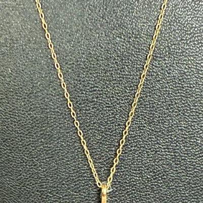 14k Gold Cross Pendant And 20 Inch Chain Necklace (as Is) 1.39 Grams