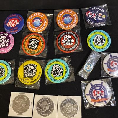 Seattle Seafair Pirates And Clown Buttons