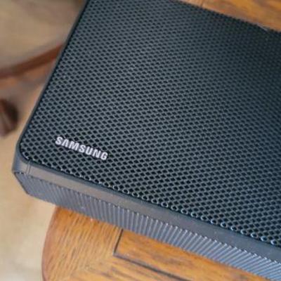 Samsung Sound Bar and Woofer 