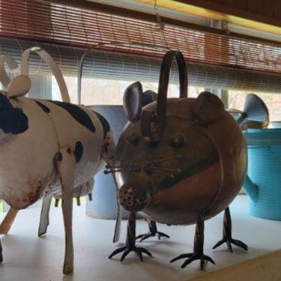 Watering Cans 