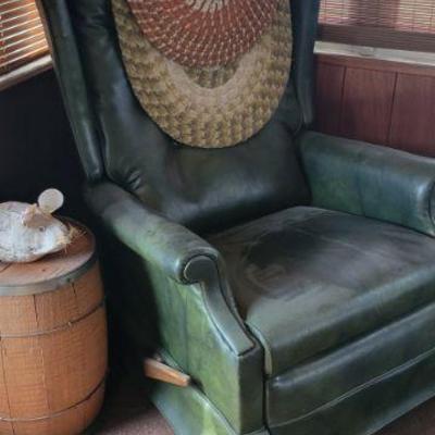 Recliner and Barrell 