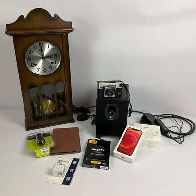 Working Wall Clock, Camera, and Roku Bundle