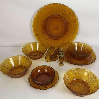 Amber Glass Serving Set with Accessories