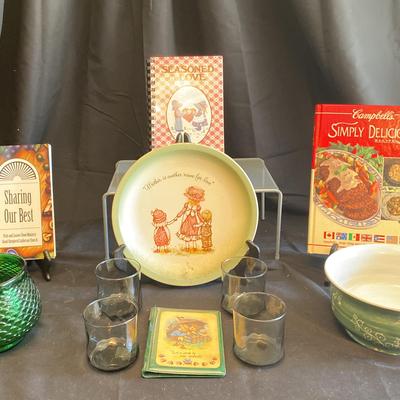 Holly Hobbie Collector’s Edition Plate & Seasoned With Love Assortment 