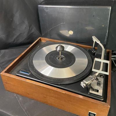 General Electric Tonal 1 Record Player