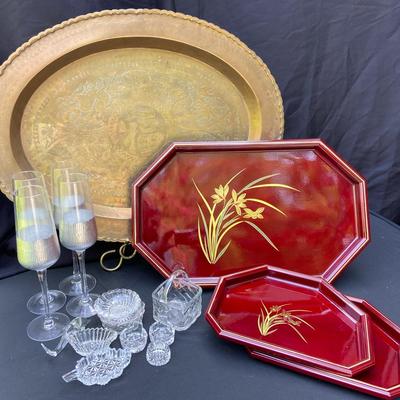 Large Brass Tray Made In Hong Kong With Set Of Three Octangular Trays  