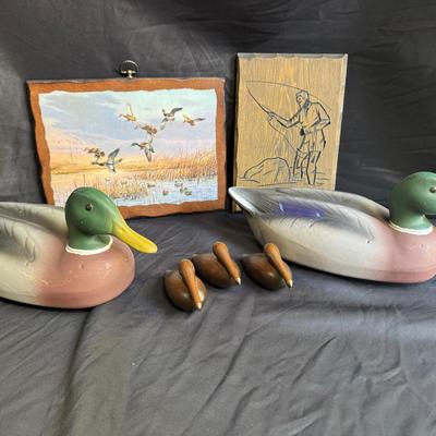 Duck Decoys, Wood Pelican Decor And Fishing/Hunting Art