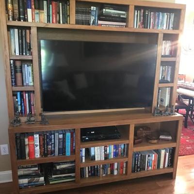 wall unit $225
73 1/2 X 17 X 72"
Samsung 55" TV $100 SOLD