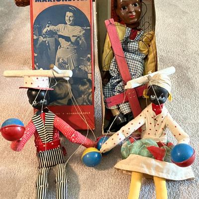 Marionettes