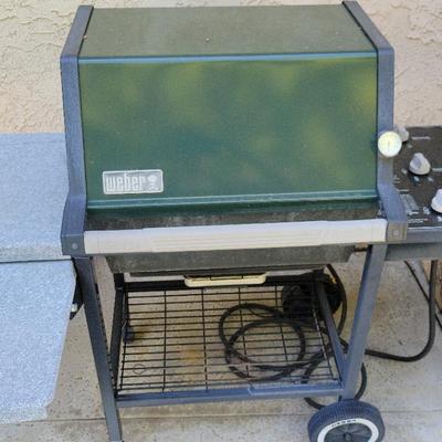 Weber Genesis Silver B 3-Burner Propane Grill with Side Tables & Thermometer