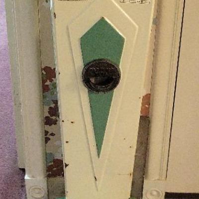 Antique Coin-Operated Scale | American Scale Co. | Early 20th Century