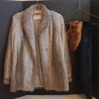 Pam Mahoney Designer Furrier Of Dallas Ladies Fur Coat With Collars