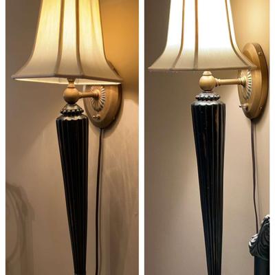 Pair of Vintage-Style Wall Sconce Lights
