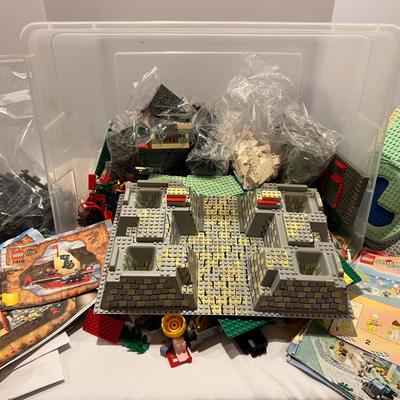 Lot A Mixed LEGOs Feature: Orient Expedition and Poolside Paradise Sets