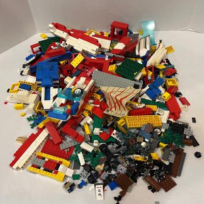 Lot N Older Legos, Fair Condition, Smaller Lot