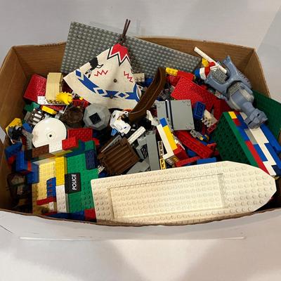 Lot J Mixed Box LEGO