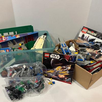 Lot L LEGO Star Wars and Space Shuttle (6339, 7151)