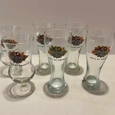 Rainforest Cafe Mall of America MOA 4 Beer and 2 Hurricane Glasses New