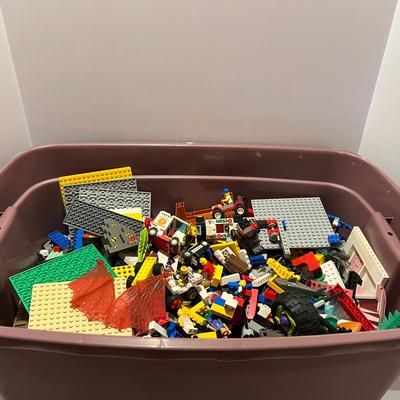 Lot B Mixed Bulk LEGO 