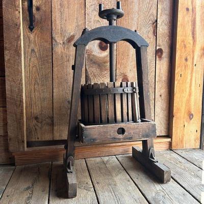 Estate sale photo