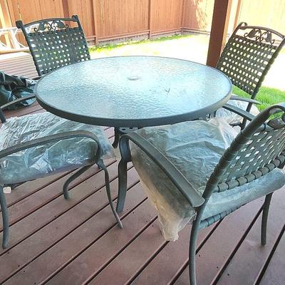 Patio Table With 4 Chairs