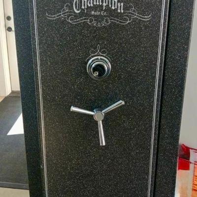 Champion Safe Co. gun safe 