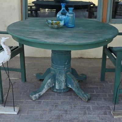 PROJECT: Green Outdoor Table w/ (2) Chairs & Decor