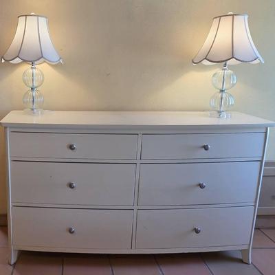 Pottery Barn Dresser w/ Accent Lamps