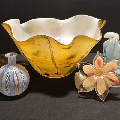 Glass Art, feat. Jon Oaks & Italian "Cristalleria Arzanese" Vases