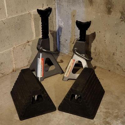 Jack Stands & Chocks