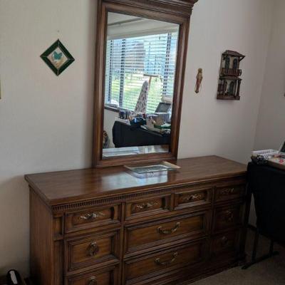 Sale Photo Thumbnail #31