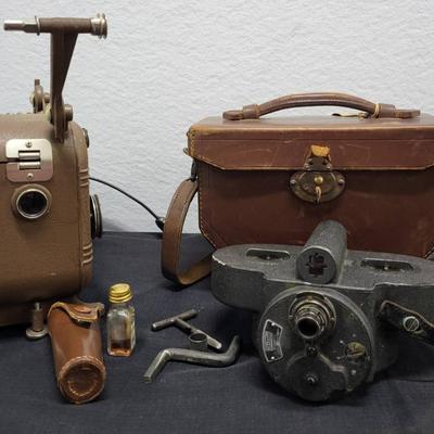 Vintage Bell & Howell Filmo Automatic Cine Camera + (1122)