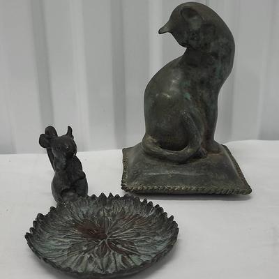 Cat & Mouse Figurines (1122)