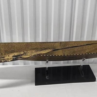Canoe Display (1106)